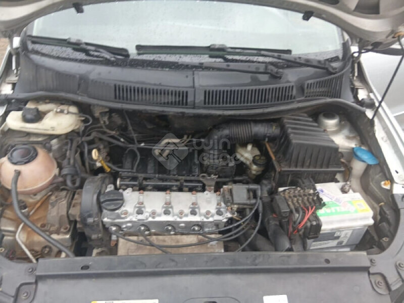 VOLKSWAGEN/SPACEFOX TRENDLINE 1.6 8V MT — foto 5 de 27