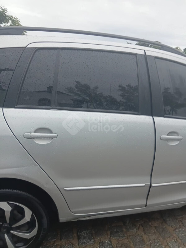 VOLKSWAGEN/SPACEFOX TRENDLINE 1.6 8V MT — foto 11 de 27