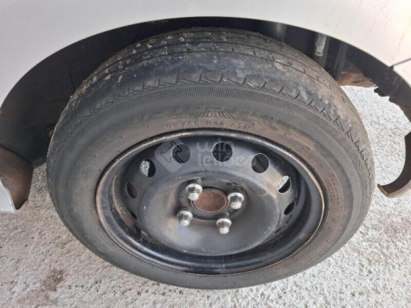 FORD/KA SE 1.0 12V MT — foto 20 de 26