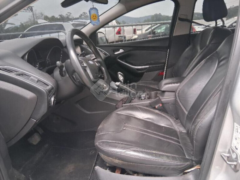 FORD/FOCUS NEW FOCUS SEDAN TITANIUM 2.0 16VP.SHIFT FLEXONE 4P ETA./GAS. AT — foto 9 de 28