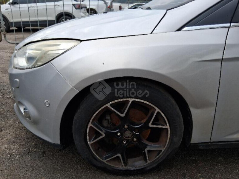 FORD/FOCUS NEW FOCUS SEDAN TITANIUM 2.0 16VP.SHIFT FLEXONE 4P ETA./GAS. AT — foto 17 de 28