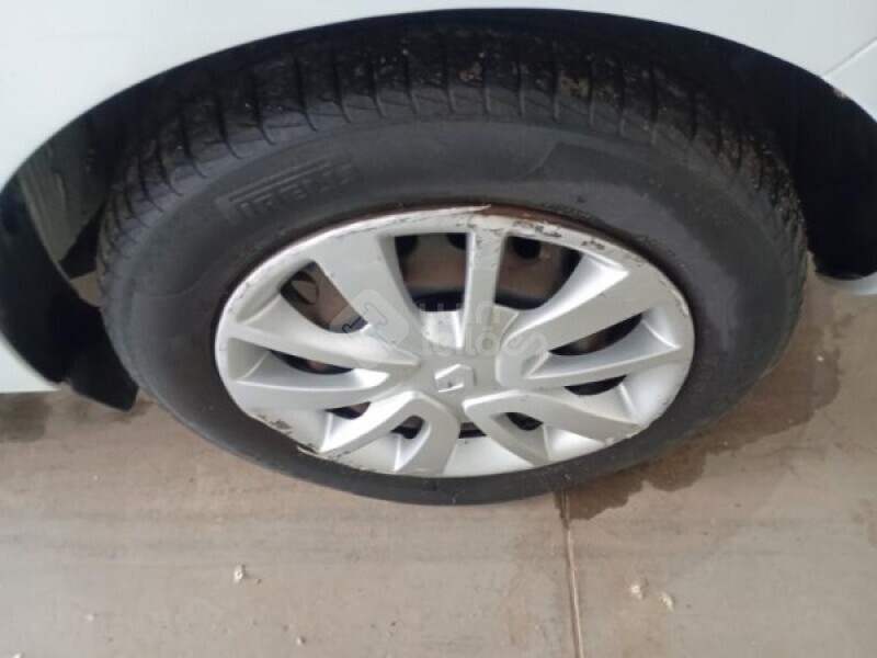 RENAULT/SANDERO AUTHENTIQUE FLEX 1.0 12V5P MT — foto 26 de 30