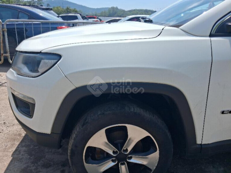 JEEP/COMPASS LONGITUDE 2.0 TB AT — foto 11 de 27
