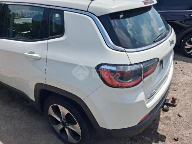 JEEP/COMPASS LONGITUDE 2.0 TB AT — foto 13 de 27