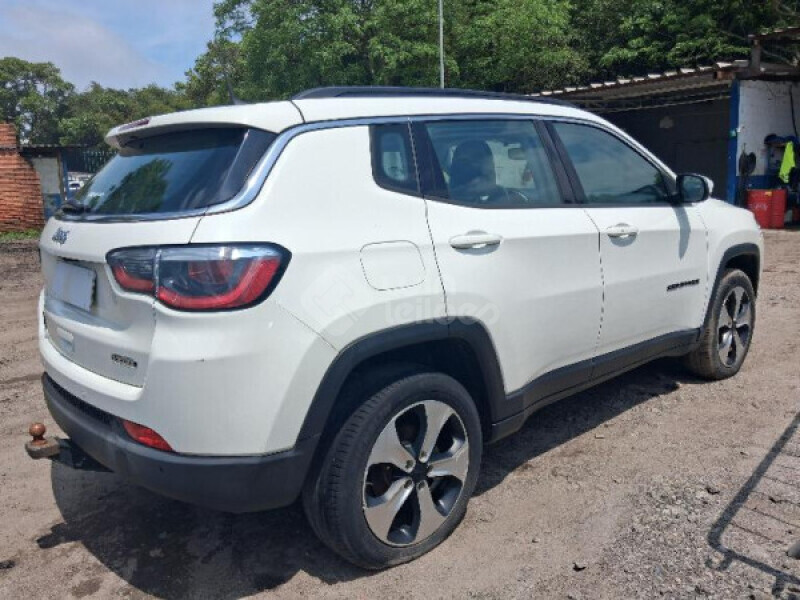 JEEP/COMPASS LONGITUDE 2.0 TB AT — foto 16 de 27