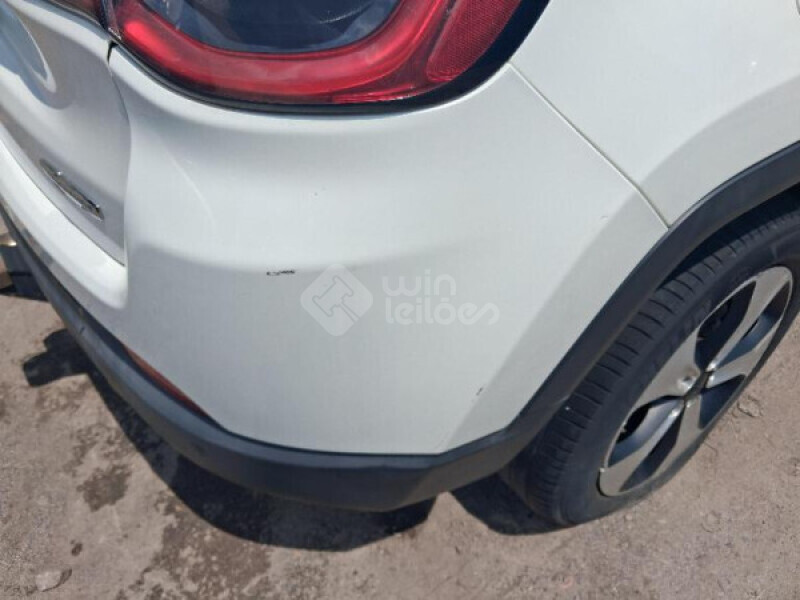 JEEP/COMPASS LONGITUDE 2.0 TB AT — foto 26 de 27
