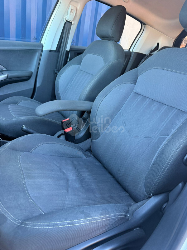 PEUGEOT/208 GRIFFE 1.6 16V FLEXSTART AUT — foto 21 de 27