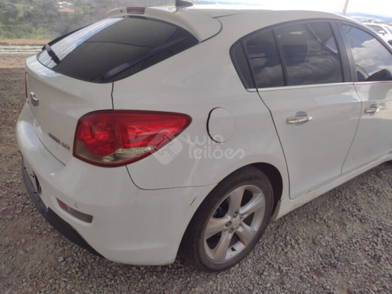 CHEVROLET/CRUZE LTZ HB AT — foto 12 de 28