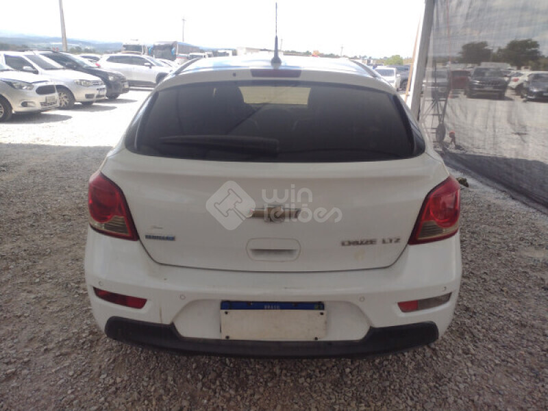 CHEVROLET/CRUZE LTZ HB AT — foto 13 de 28