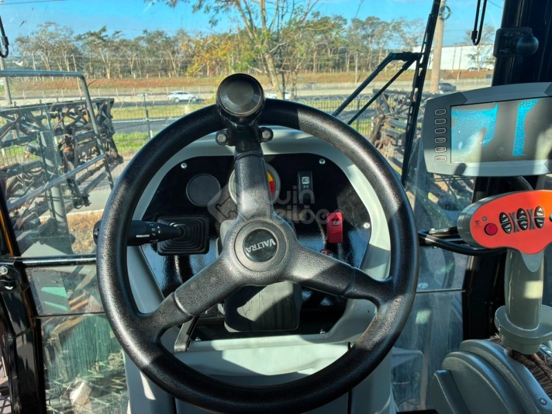 VALTRA BS2225H PULVERIZADOR AUTOPROPELIDO — foto 6 de 11