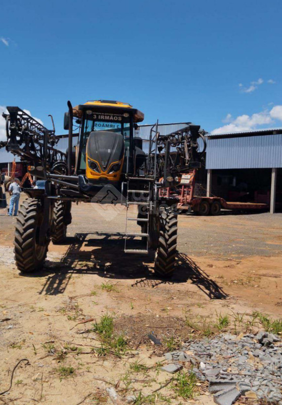 VALTRA BS2225H PULVERIZADOR AUTOPROPELIDO — foto 9 de 11
