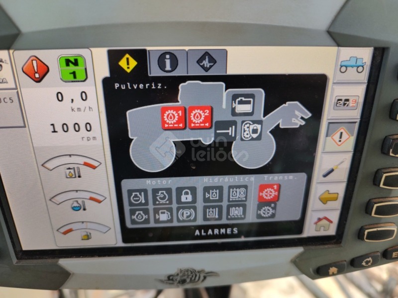 VALTRA BS 3020 PULVERIZADOR AUTOPROPELIDO — foto 8 de 9