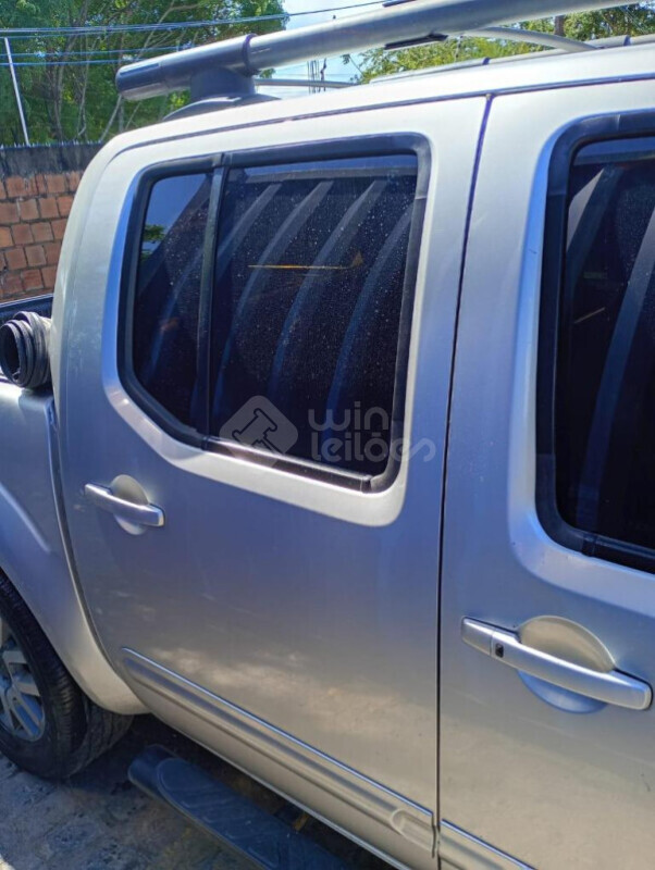 NISSAN/FRONTIER CAB.DUPLA SL 4X4-AT 2.5 16V TDI AT — foto 21 de 25