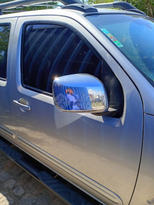 NISSAN/FRONTIER CAB.DUPLA SL 4X4-AT 2.5 16V TDI AT — foto 22 de 25