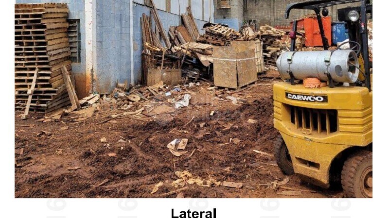 Terreno no Jardim São Roque (foto 4 de 6)