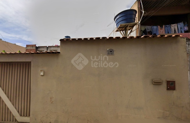 Casa no Setor Leste, Vila Estrutural (foto 2 de 4)