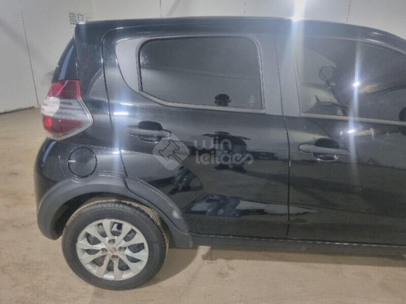 FIAT/MOBI LIKE 1.0 8V MT — foto 25 de 29