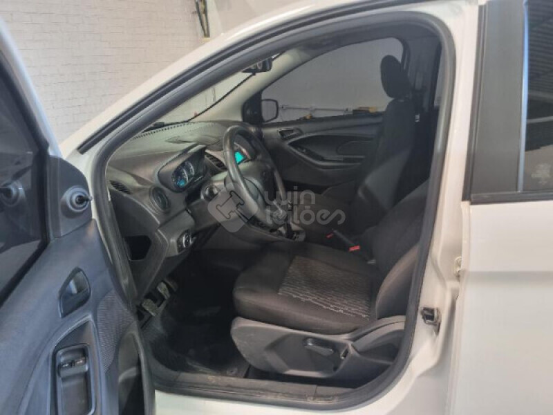 FORD/KA + SEDAN SE 1.5 12V MT — foto 7 de 26