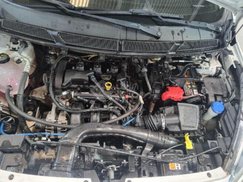 FORD/KA + SEDAN SE 1.5 12V MT — foto 13 de 26