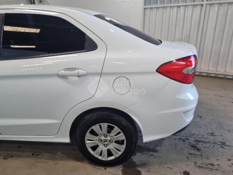 FORD/KA + SEDAN SE 1.5 12V MT — foto 17 de 26