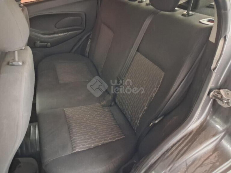 FORD/KA + SE 1.0 12V MT — foto 4 de 24