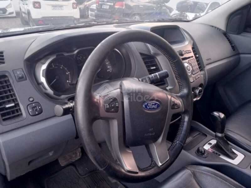 FORD/RANGER CAB.DUPLA LIMITED 4X4 3.2 20V TDCI AUT. — foto 4 de 25