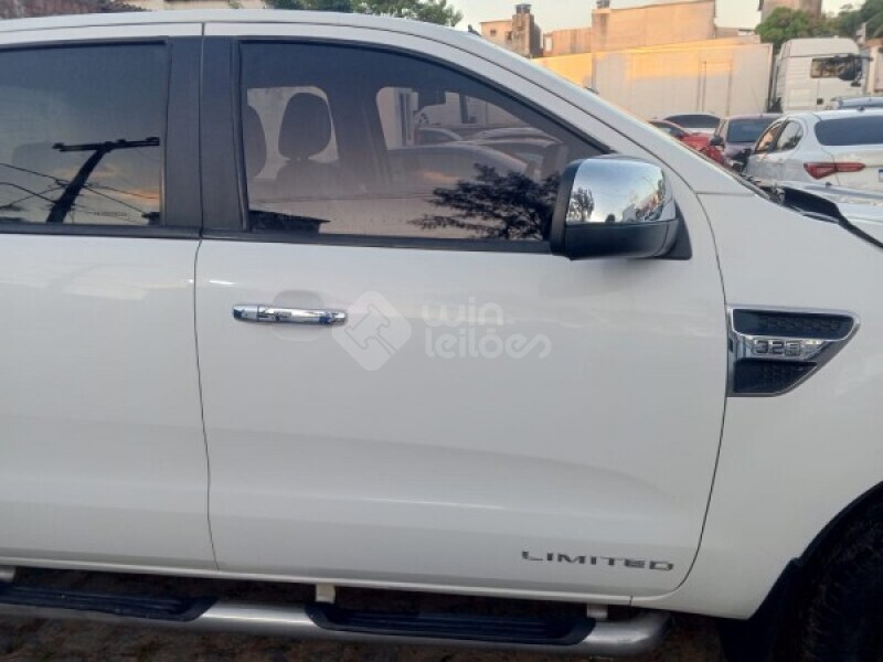 FORD/RANGER CAB.DUPLA LIMITED 4X4 3.2 20V TDCI AUT. — foto 8 de 25