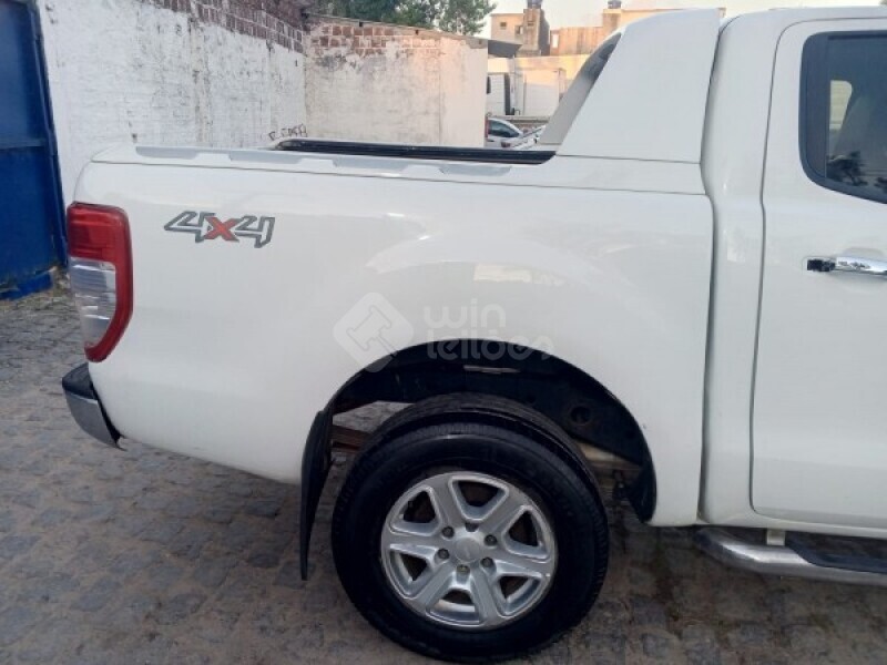 FORD/RANGER CAB.DUPLA LIMITED 4X4 3.2 20V TDCI AUT. — foto 10 de 25