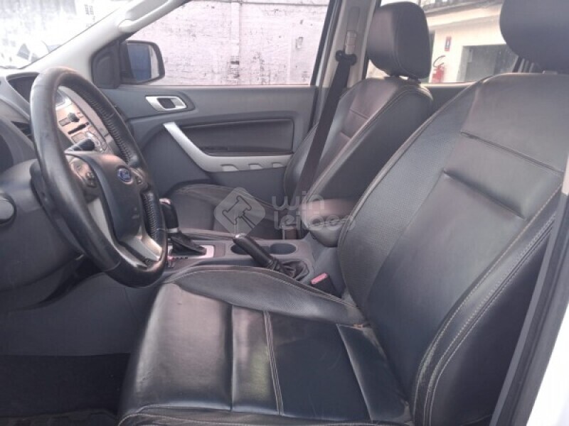 FORD/RANGER CAB.DUPLA LIMITED 4X4 3.2 20V TDCI AUT. — foto 19 de 25