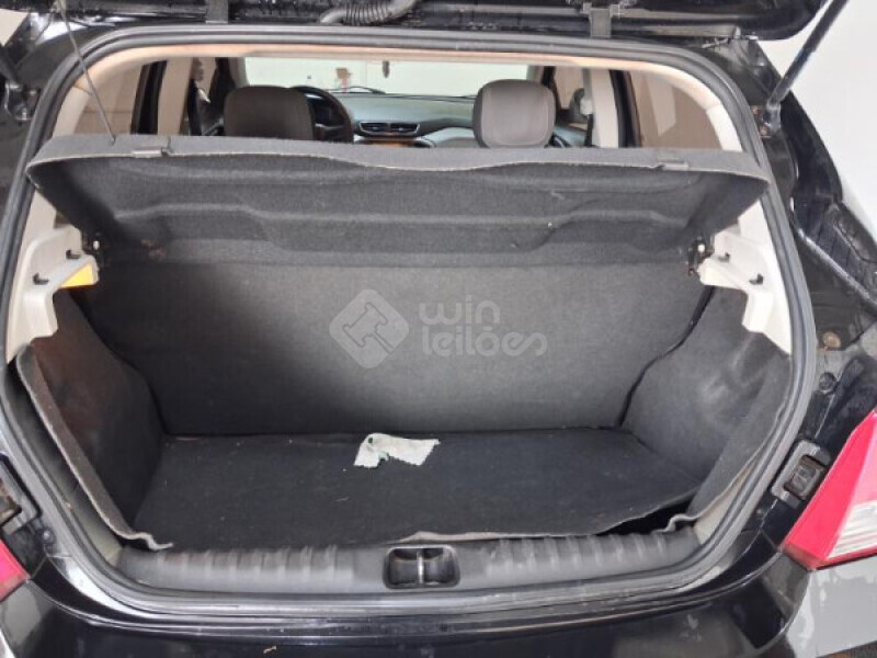 CHEVROLET/ONIX LT 1.0 8V SPE/4 MT — foto 6 de 26