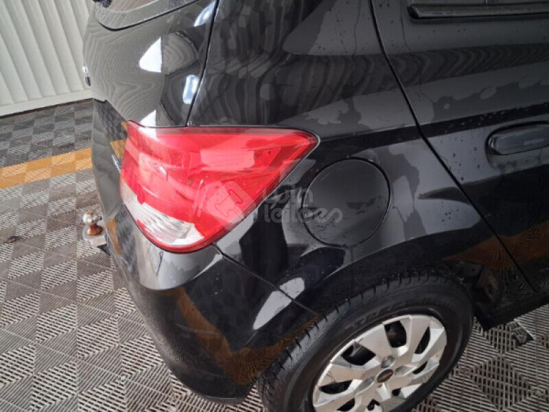 CHEVROLET/ONIX LT 1.0 8V SPE/4 MT — foto 11 de 26