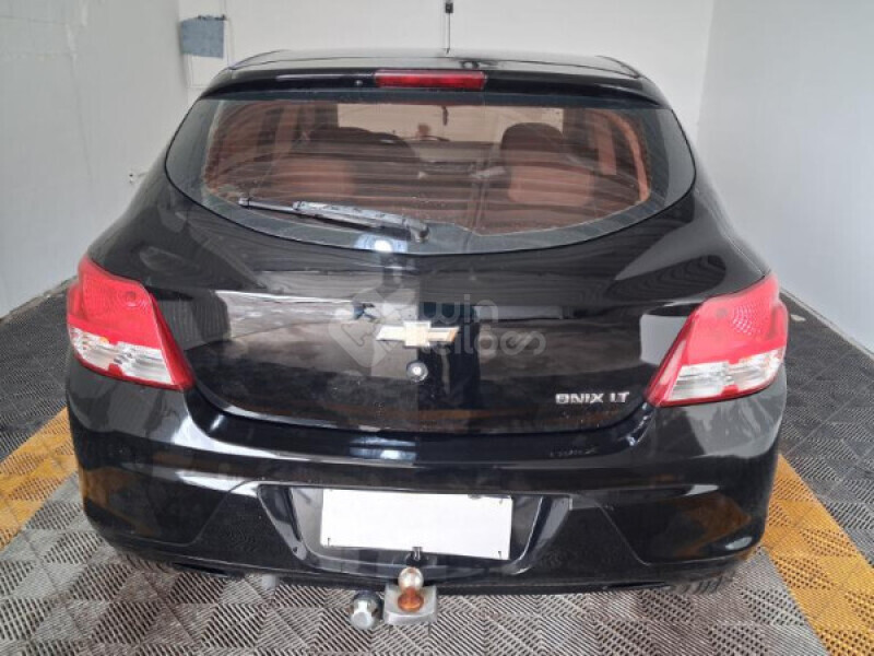 CHEVROLET/ONIX LT 1.0 8V SPE/4 MT — foto 12 de 26