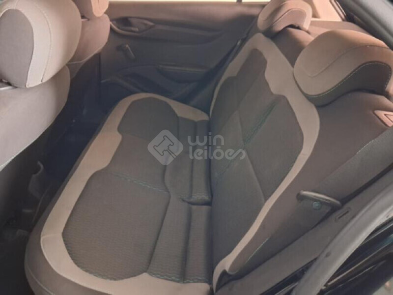 CHEVROLET/ONIX LT 1.0 8V SPE/4 MT — foto 21 de 26
