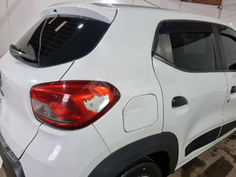 RENAULT/KWID ZEN 1.0 12V SCE MT — foto 18 de 26