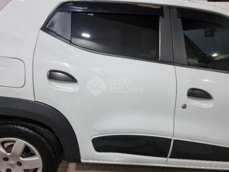 RENAULT/KWID ZEN 1.0 12V SCE MT — foto 22 de 26