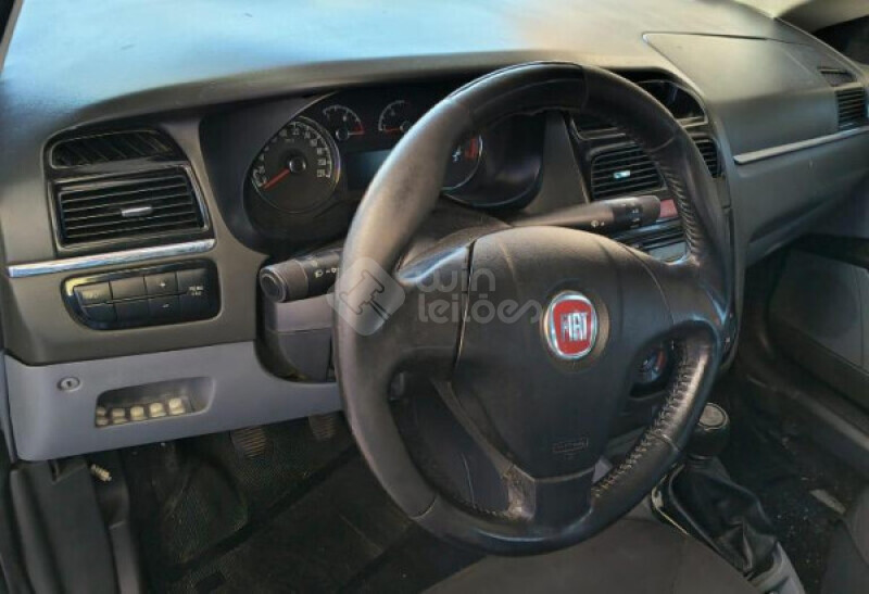 FIAT/LINEA ESSENCE 1.8 16V FLEX MT — foto 3 de 29