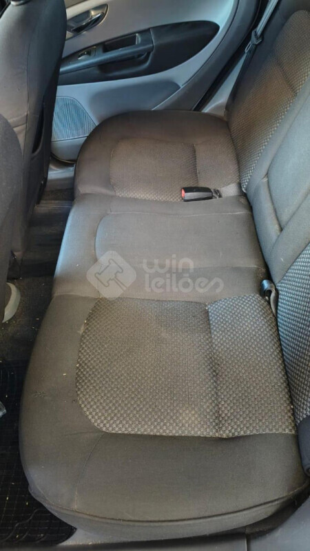 FIAT/LINEA ESSENCE 1.8 16V FLEX MT — foto 4 de 29
