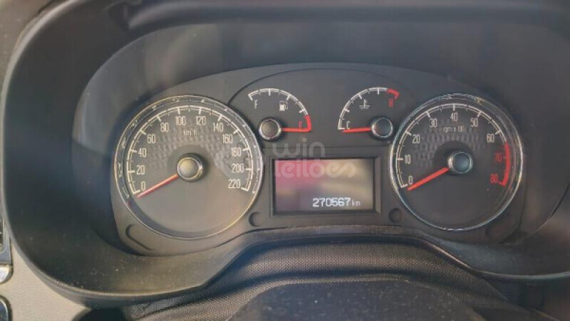 FIAT/LINEA ESSENCE 1.8 16V FLEX MT — foto 16 de 29