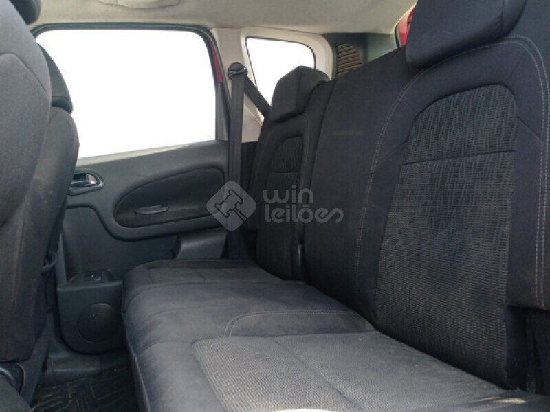 CITROEN/C3 AIRCROSS GLXM MT — foto 21 de 27