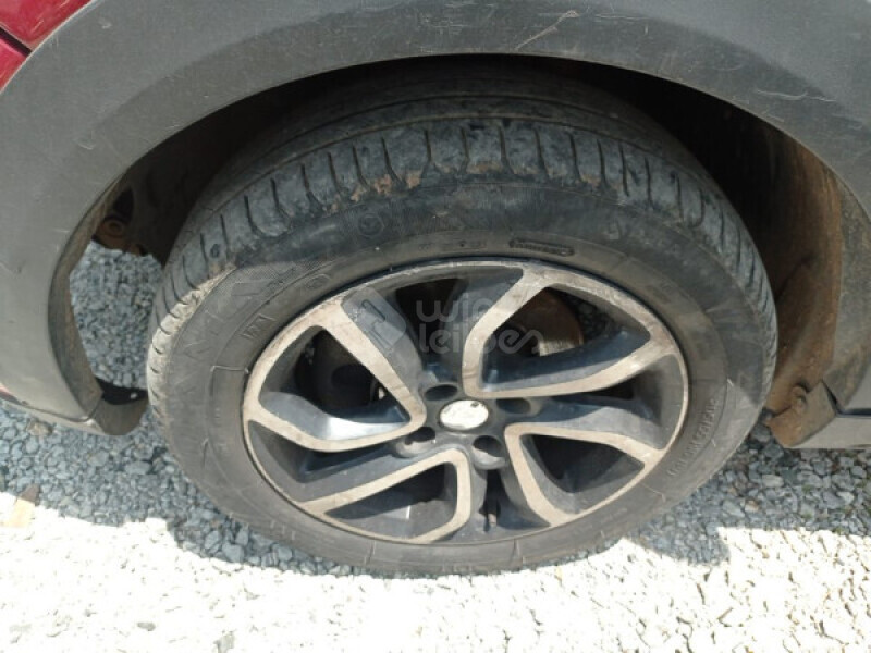 CITROEN/C3 AIRCROSS GLXM MT — foto 25 de 27