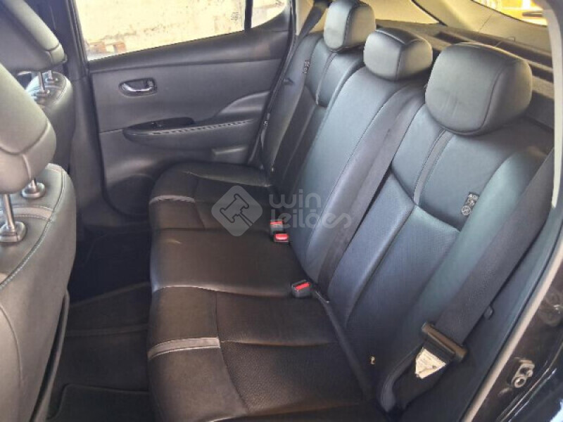 NISSAN/LEAF TEKNA — foto 4 de 28