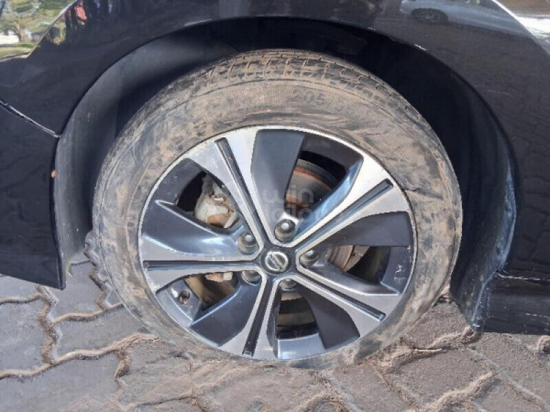 NISSAN/LEAF TEKNA — foto 11 de 28
