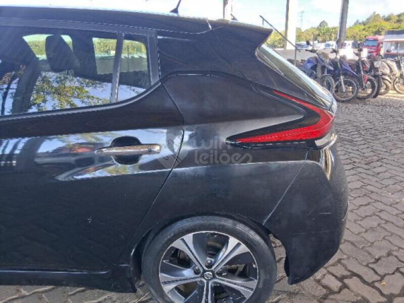NISSAN/LEAF TEKNA — foto 20 de 28