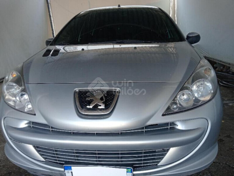 PEUGEOT/207 HATCH XR 1.4 8V(FLEX) — foto 6 de 25