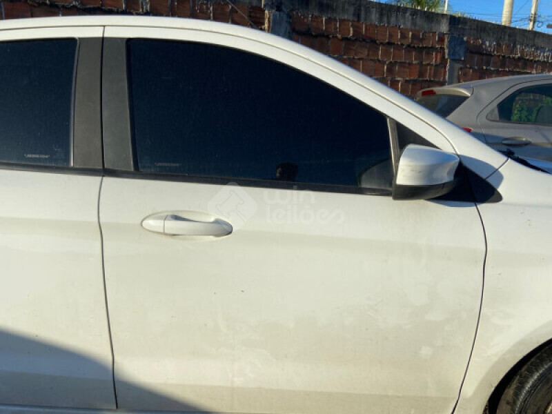 FORD/KA + SEDAN SE 1.5 — foto 4 de 17
