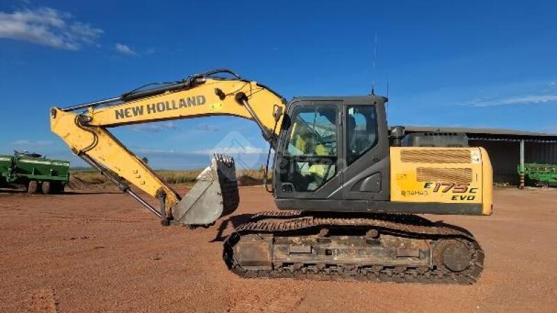 Escavadeira New Holland Evo 175 - V*****5 - 2021 Lote 073