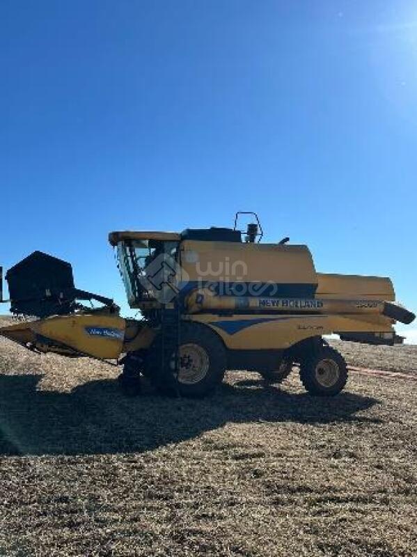 Colhetadeira Agricola Marca New Holland Modelo Tc 5090 - V*****7 - 2016 Lote 032