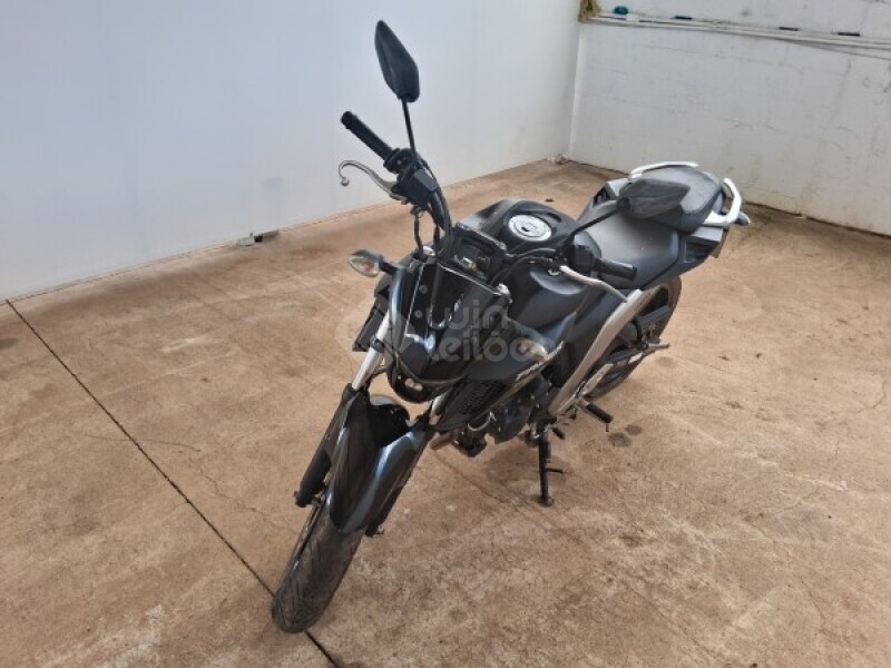 Yamaha FZ25 Fazer 2023