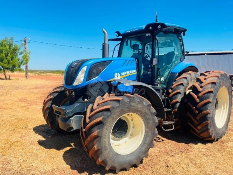 Trator Agrícola New Holland T7.260 - 2021 Lote 074